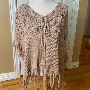 Crochet poncho/top